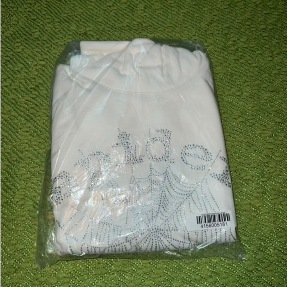 I sell in bulk or singles just hmu for sizing